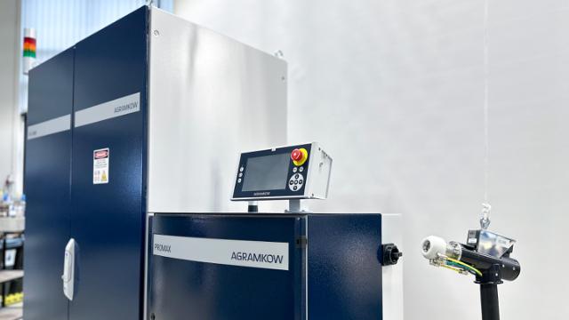 Refrigerant filling